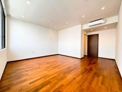 Lorong Chuan (D19), Terrace #552357111
